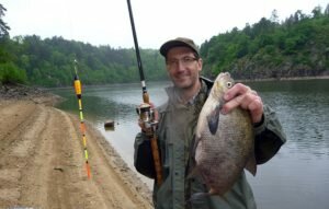 Прикорм для леща при ловле на поплавок